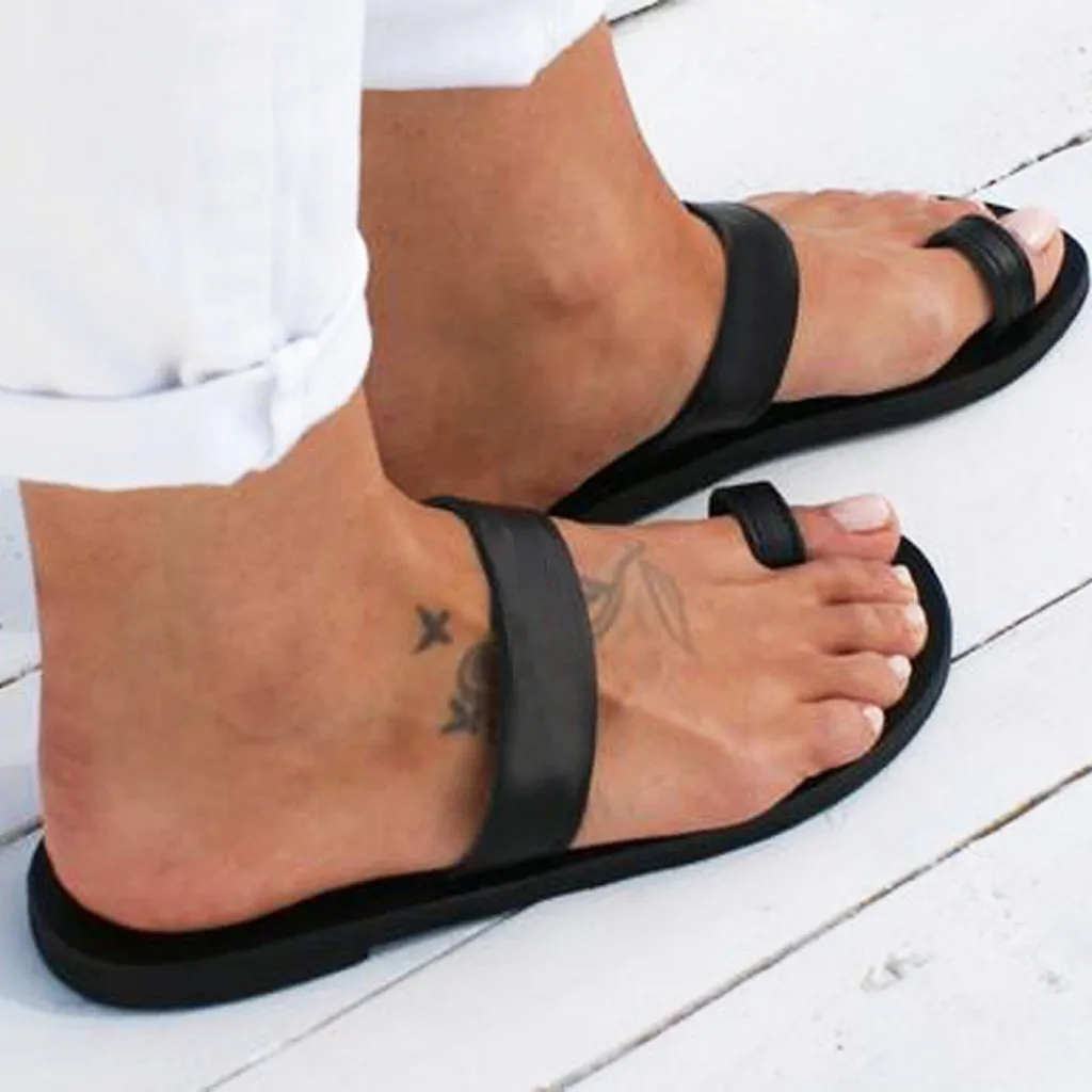 Женские однотонные шлепанцы на плоской подошве сезон весна лето пляжные