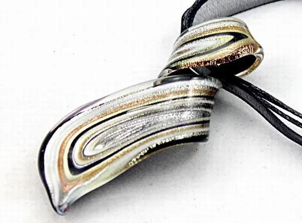 Оптовая продажа подвеска в виде бутылки с водой из муранского стекла золотой