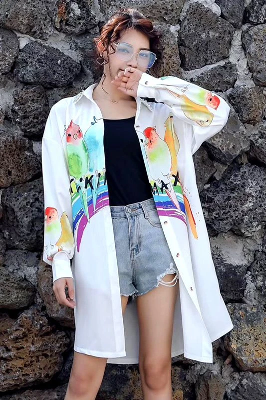 

Thai street brand 2019 spring and summer cartoon printed beaded long cardigan bf coat loose strange girl shirt