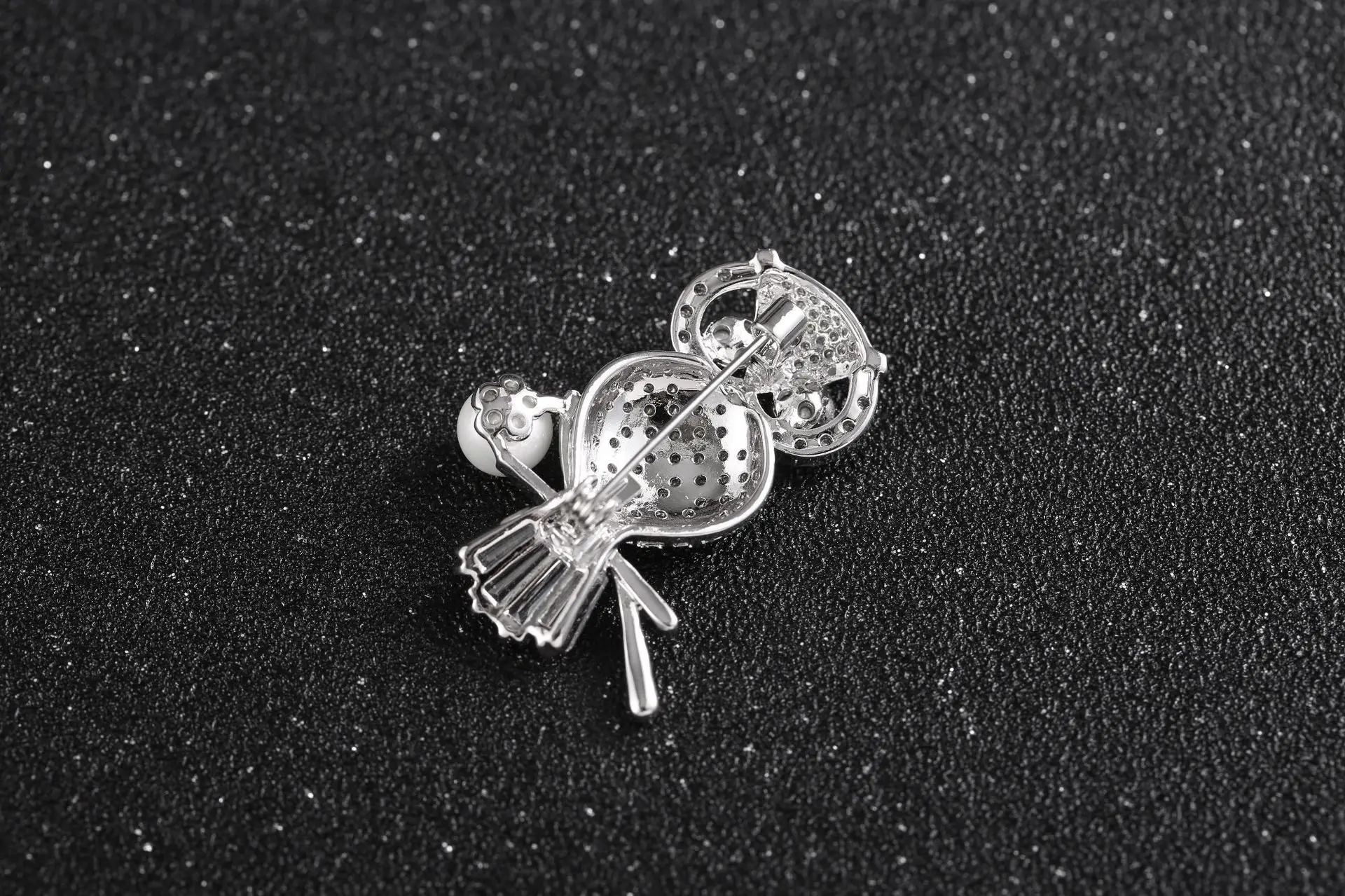 Высокое качество модная мультяшная брошка высококачественный циркониевый