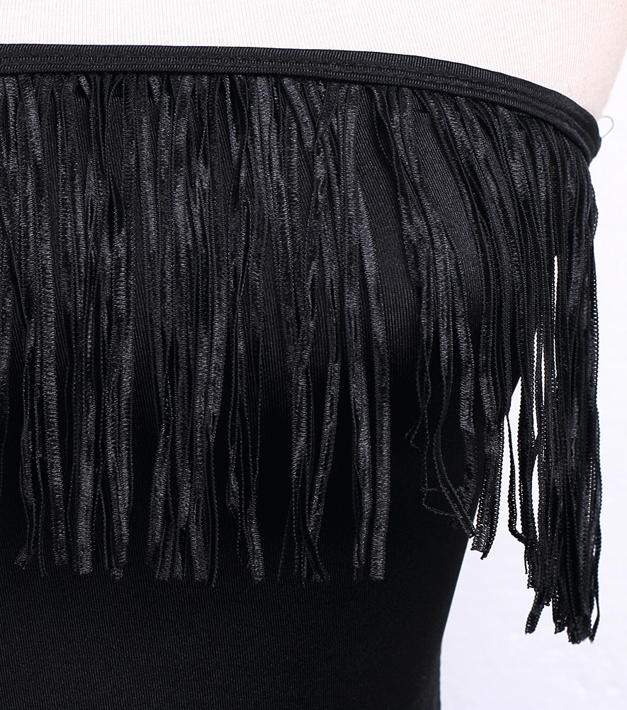 Женские цельные костюмы женские пляжные черного цвета без бретелек с кисточками