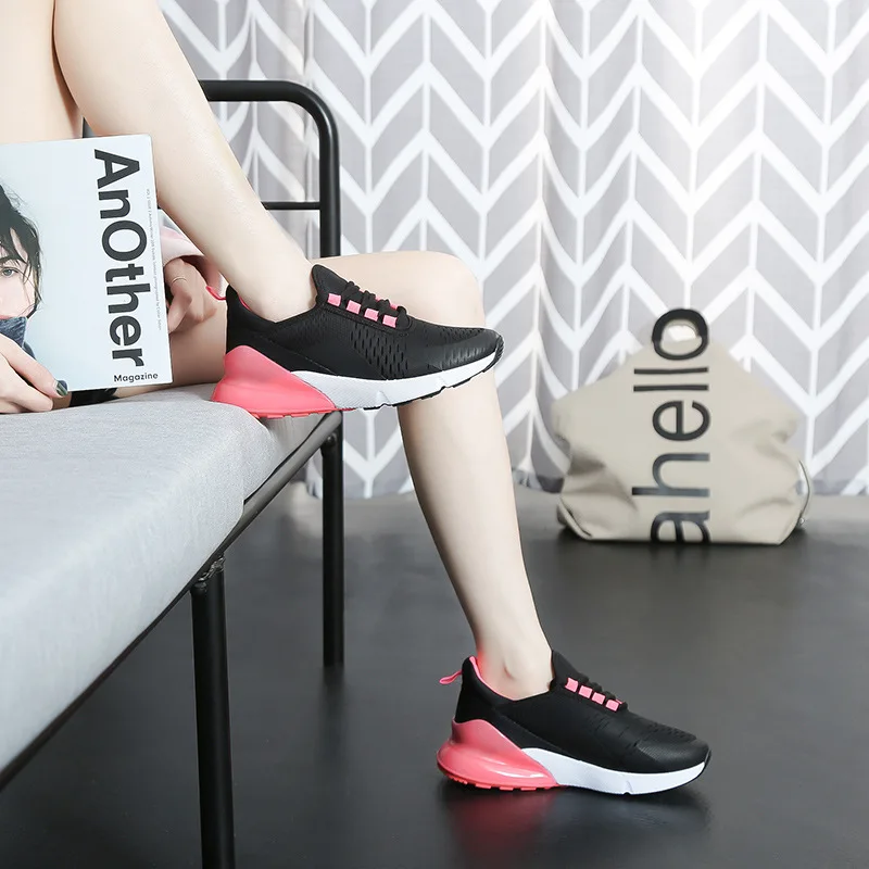Женская обувь новинка весны 2019 женская спортивная на шнуровке с круглым носком