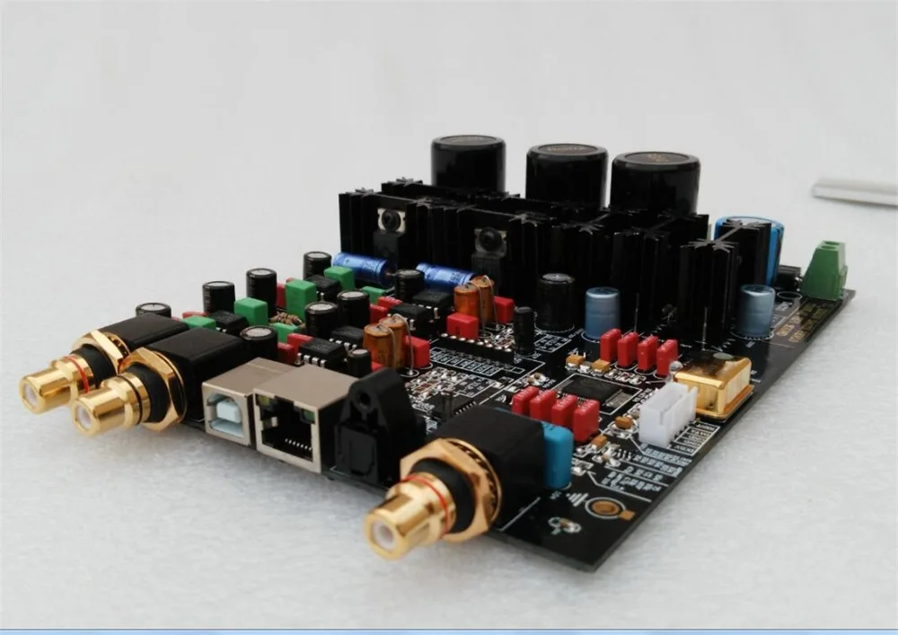ACCALIA ES9038PRO готовая плата Вход: коаксиальный, оптический, USB выход: RCA, XLR