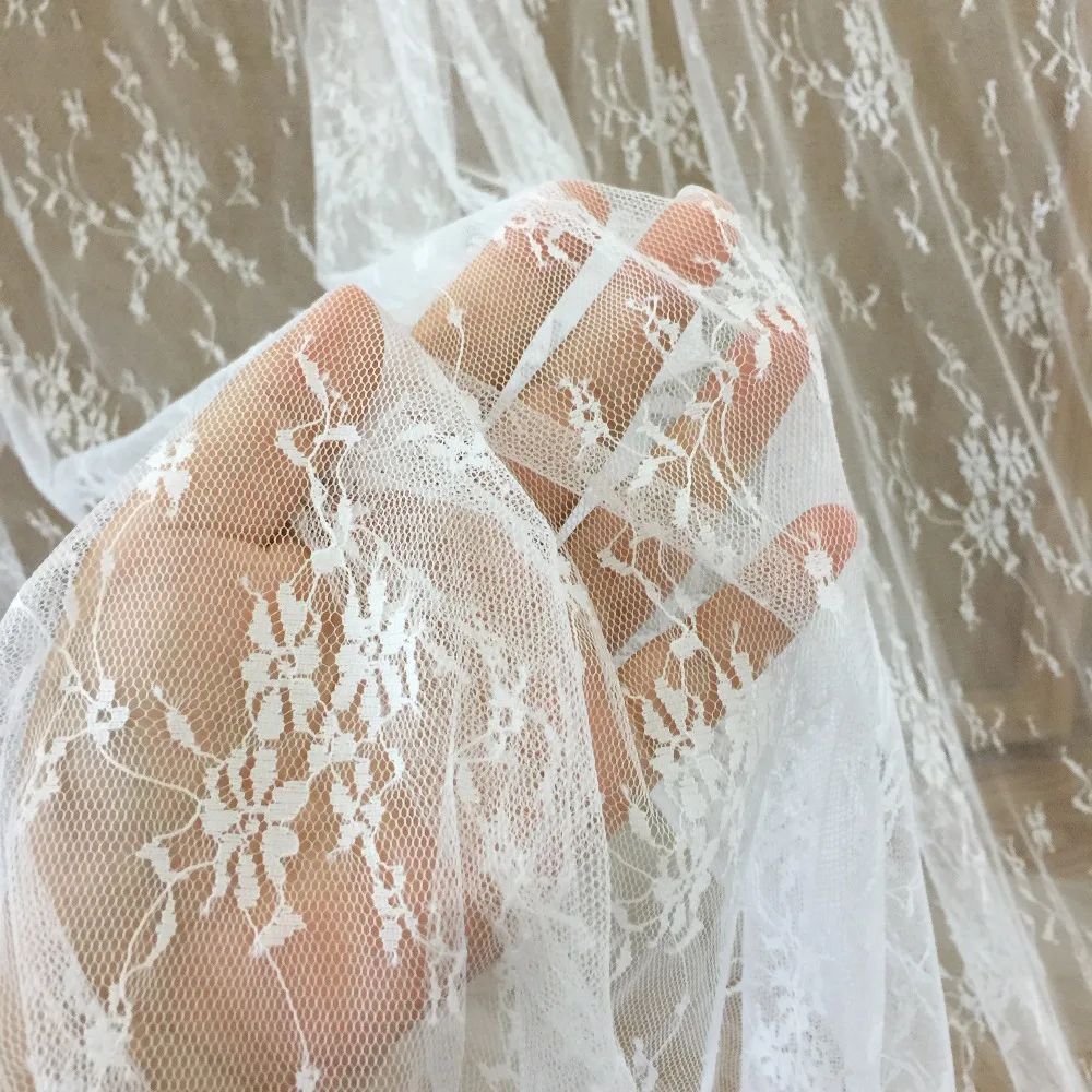 

5 yards/lot Soft Daisy Floral Chantilly Lace Fabric for Wedding Gown Prom Dress Bridal Lining Outfits160cm wide