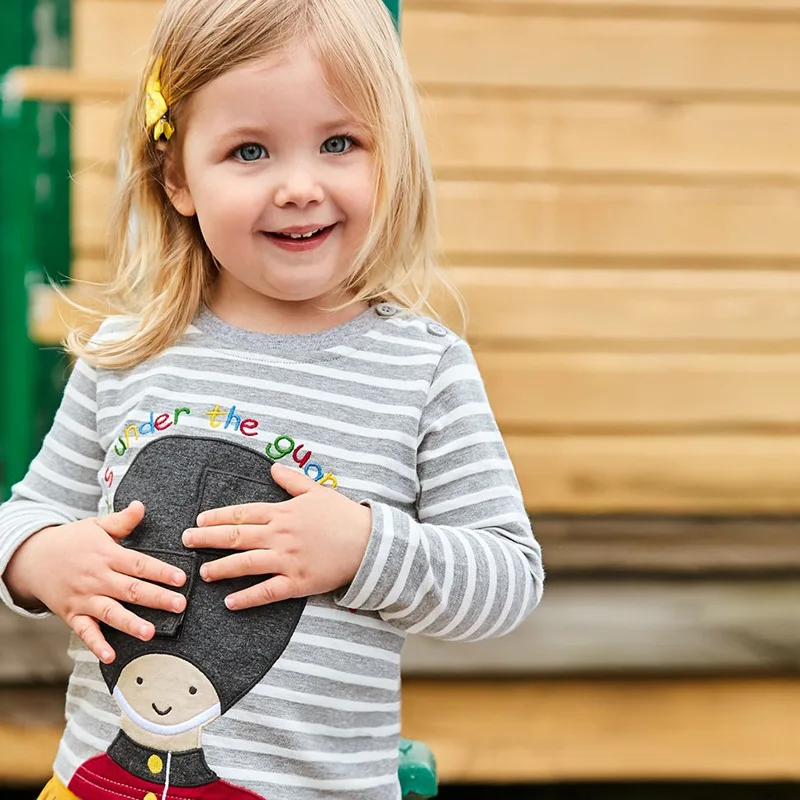 Little maven/ г. Осенняя новая брендовая одежда для маленьких девочек от 2 до 7 лет, футболка в полоску с аппликацией в виде букв для маленьких девочек новогодние майки 51531