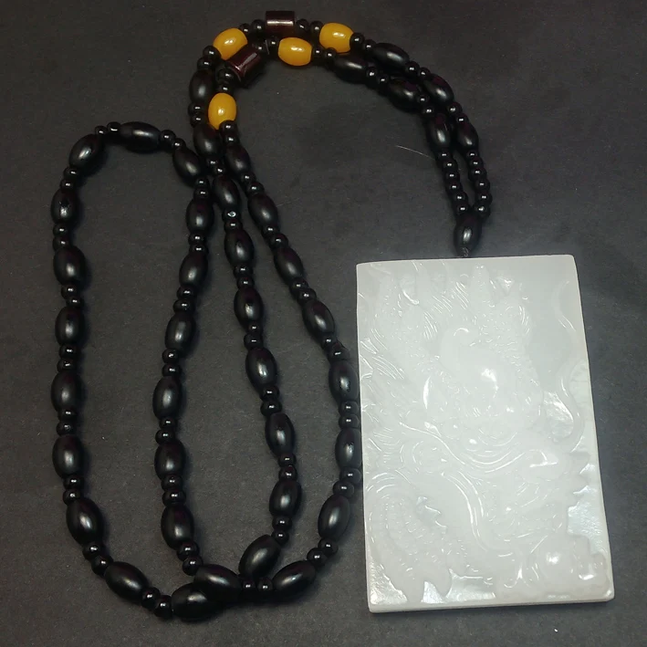 

natural white jade jade white jade Afghanistan leading level leading Yudiao students Choron pendant pendant domineeringroom