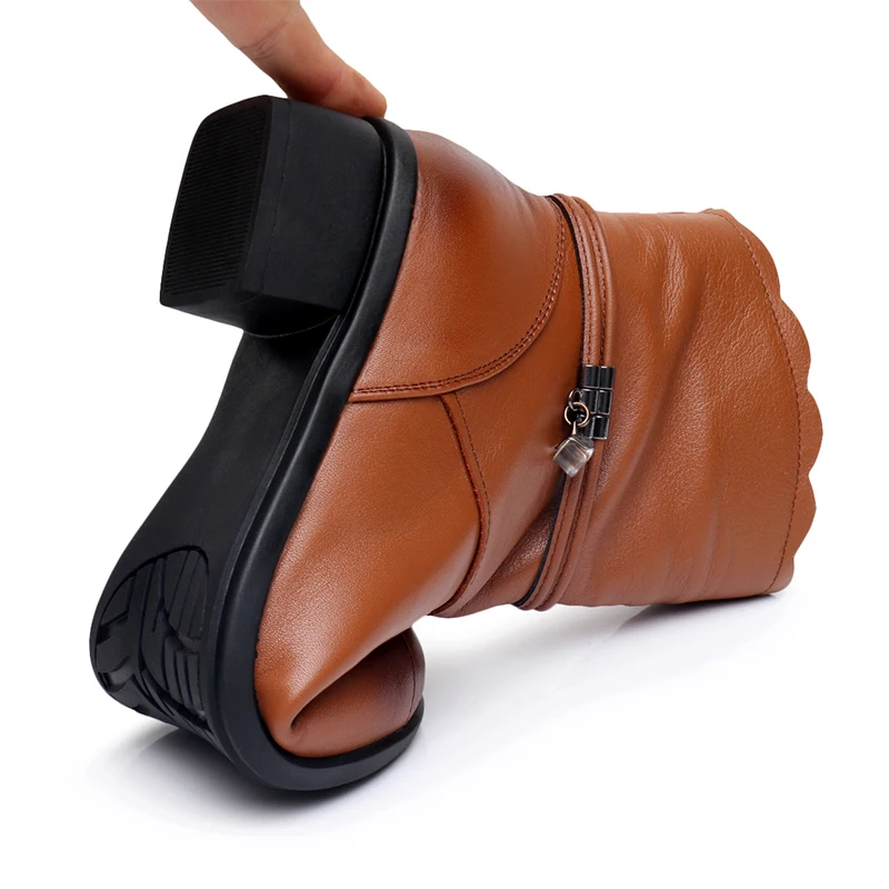 

YAERNI Autumn Winter Ankle Women Boots Genuine Leather High Heels Shoes Comforable Shoes Footwear Women Boot E363