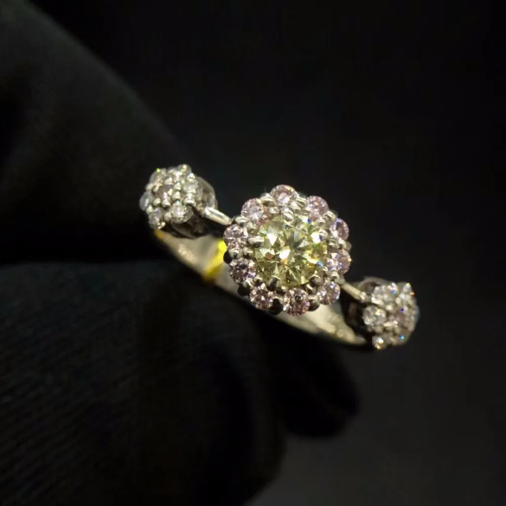 Женское кольцо с бриллиантами желтого и цвета|Кольца| |