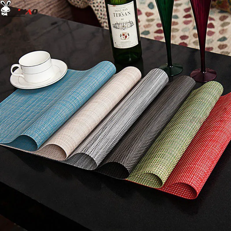 

YIHAO 30*45cm Waterproof and Environmentally Friendly Placemat Mat Pad Pvc Europe Rectangle Mat Pads