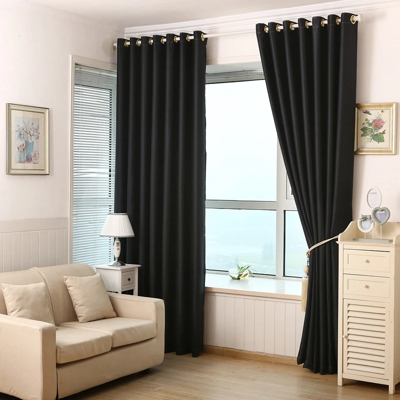 Современные полузатемняющие занавески зеркальные однотонные из полиэстера для