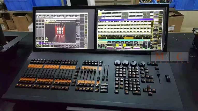 Сцсветильник ческая световая консоль с сенсорным экраном MA DMX 512 контроллер