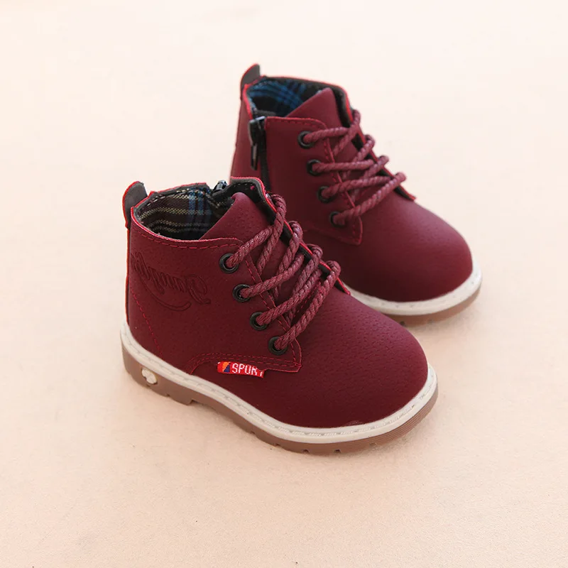 Детские ботинки новинка 2018 брендовые осенние детские спортивные кроссовки для