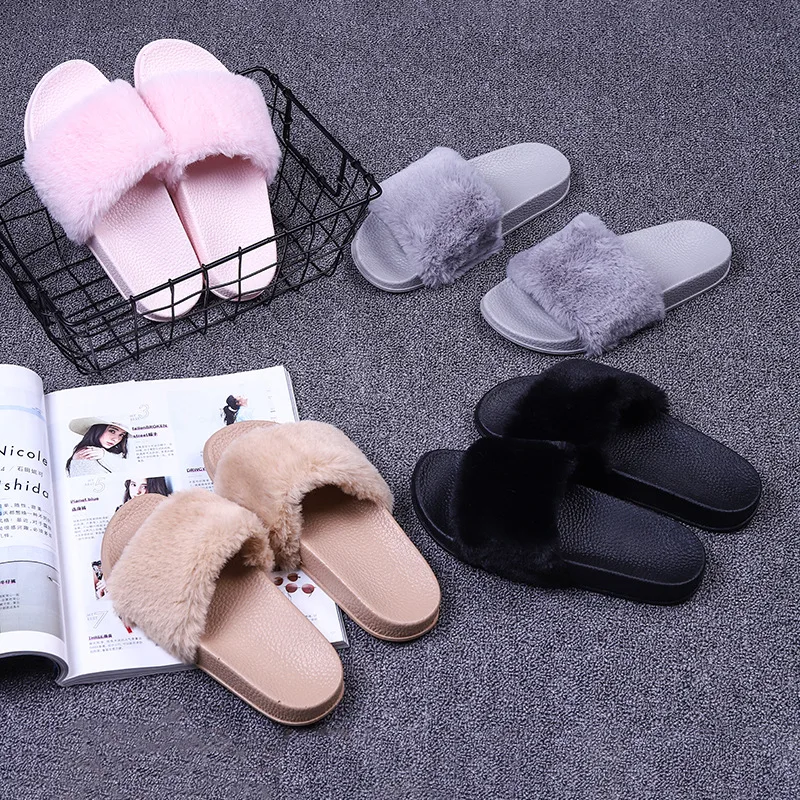 

Rubber High Quality Women Flat Slippers Soft Lightweight Indoor and Outdoor Sandals for Women Fur Wearing Flat Slippers