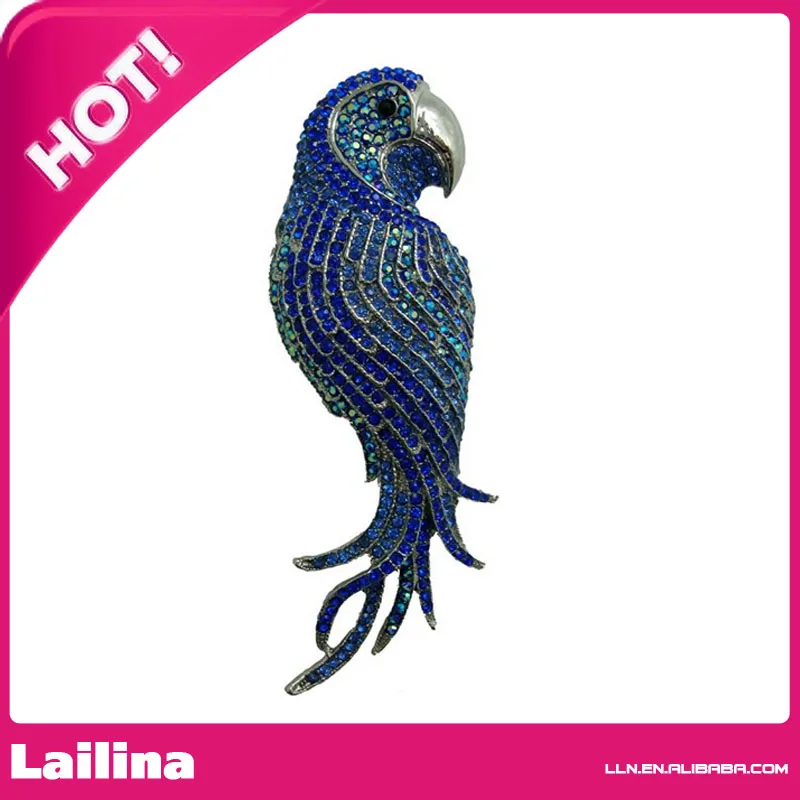 

Vintage Elegant Parrot Rhinestone Crystal Brooch Pin Bird Pendant Sahhpire Rhinestone
