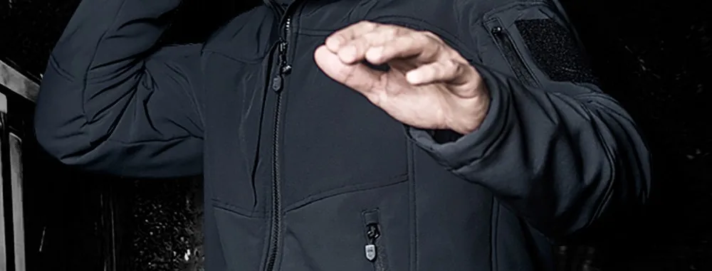 FREE SOLDIER Outdoor sports camping hiking tactical softshell jacket men's warm water-resistant clothing large size