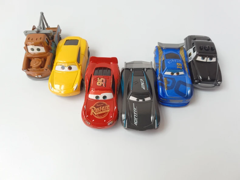 4 шт./компл. disney Pixar Cars 3 Металл черный шторм Джексон автомобиль игрушка Дети День рождения Рождество молния McQueen автомобиль игрушки мальчики подарок