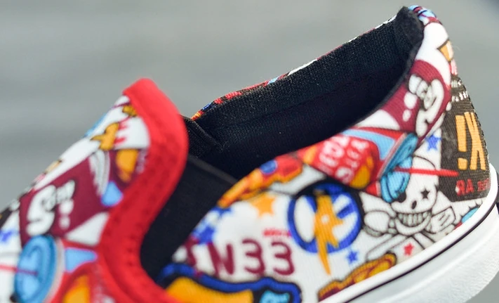 

Low to help children outdoor travel canvas shoes 2018 spring and autumn new one pedal children's shoes Korean casual shoes