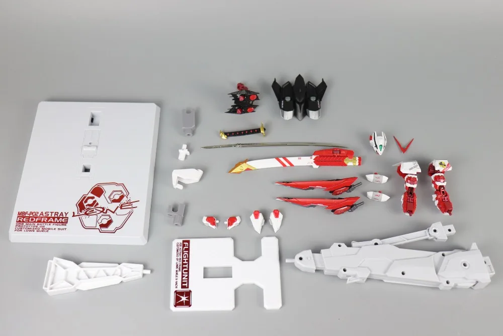 Комиксов клуб MC Metalgear медведи модели металлическая конструкция MB Gundam Astray красная рамка содержит полета блока фигурки