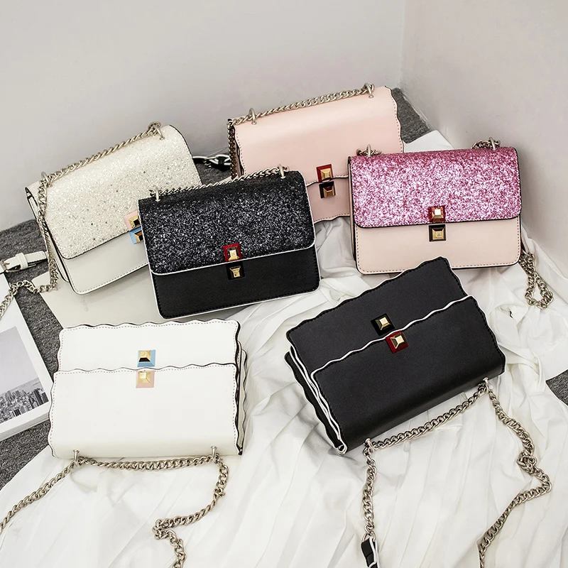 Женская сумка 2019 новая дикая маленькая квадратная с цепочкой одноцветная