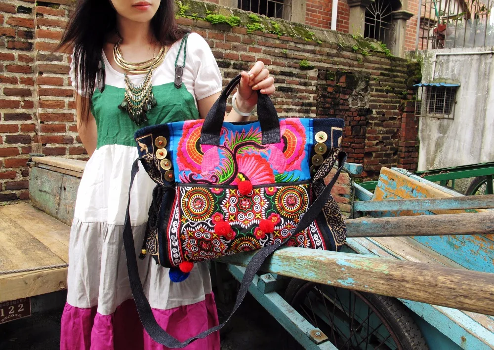 

HOT Thailand denim women bags National style embroidered shoulder bags casual Crossbody bags Brand bags