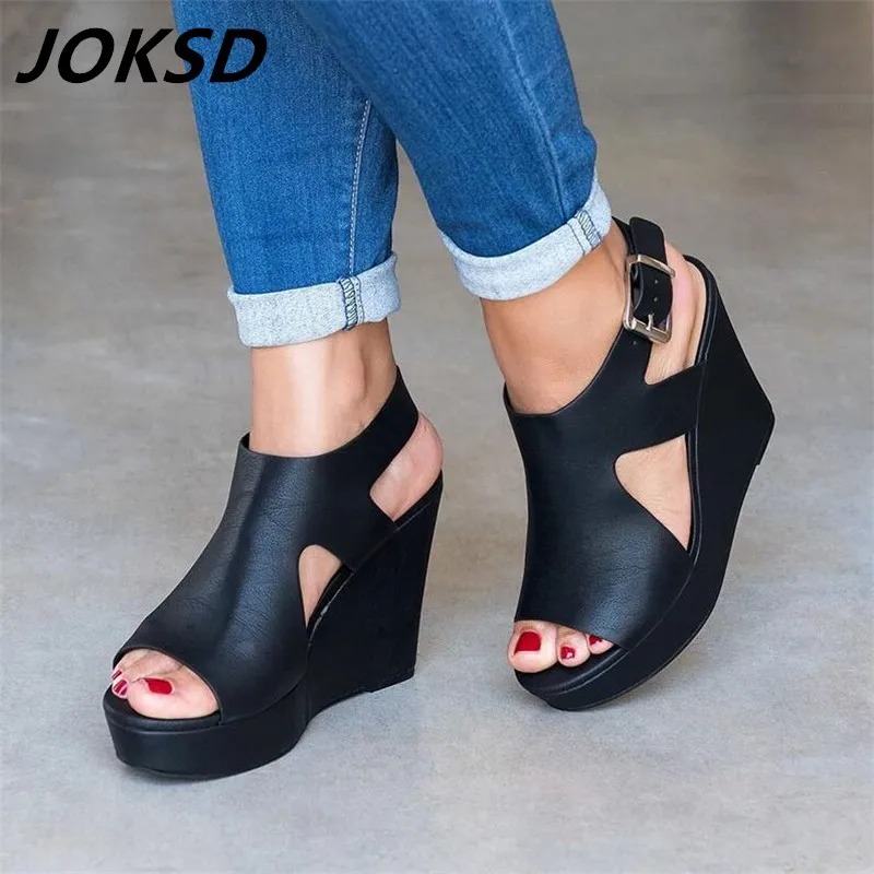 Женские босоножки на танкетке JOKSD черные однотонные удобные сандалии платформе с