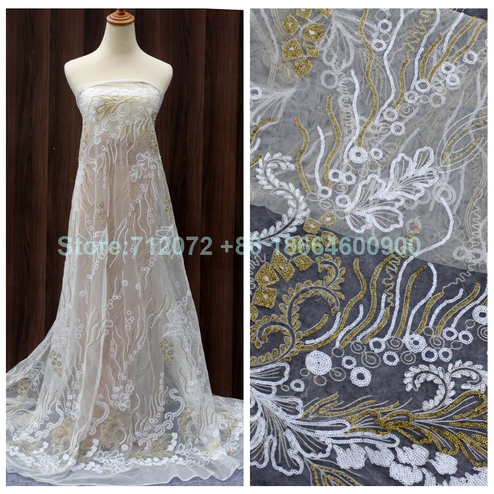 Смешанные белые и черные сверкающие блестки на белой сетке Вышитые свадебное