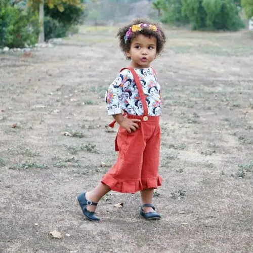 2 шт. детский хлопковый комбинезон с цветочным принтом и брюки на