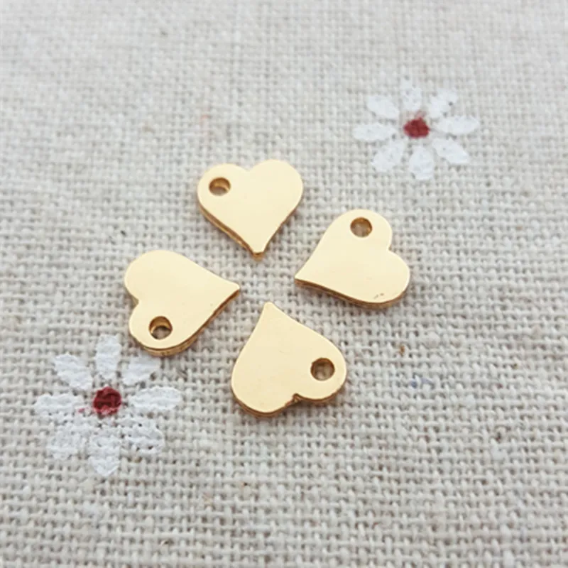 Подвеска в виде сердца 8 Х9 мм из металлического сплава цвета розового золота