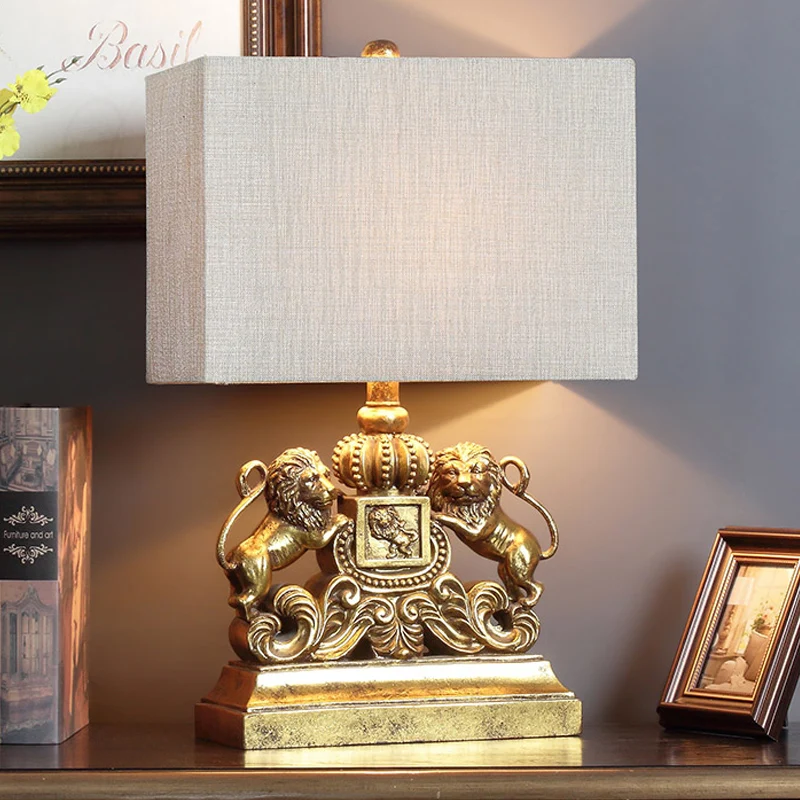 

Modern LED A Pair Of Mighty Gold Silver Lions Table Lamps Bedside Lamps for Bedroom Living Room Home Decoration Night Light