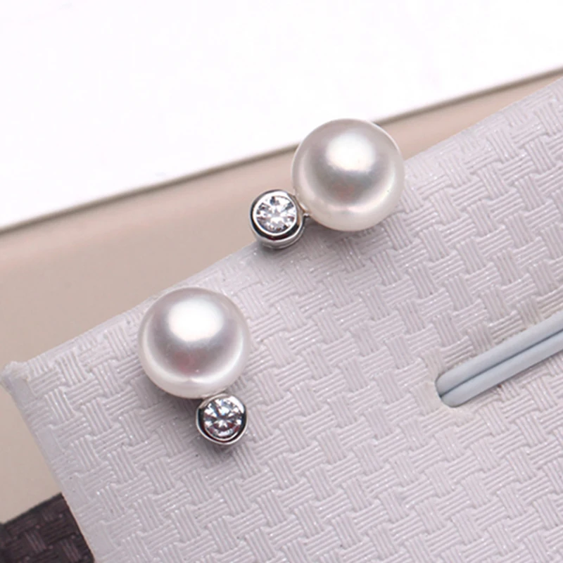 Женские серьги-гвоздики с натуральным пресноводным жемчугом PEISENI 925 пробы
