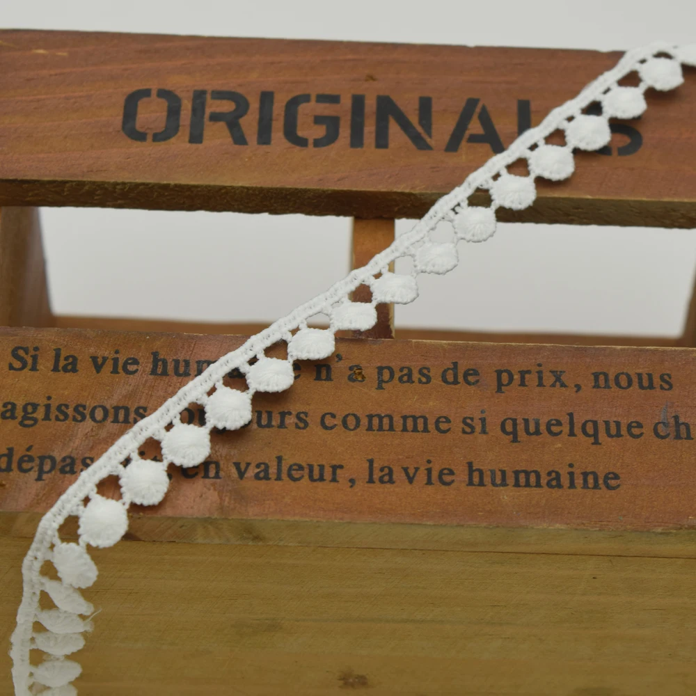 Дешевые Украшенные белые шарики с помпоном 28 ярдов кружевная отделка для