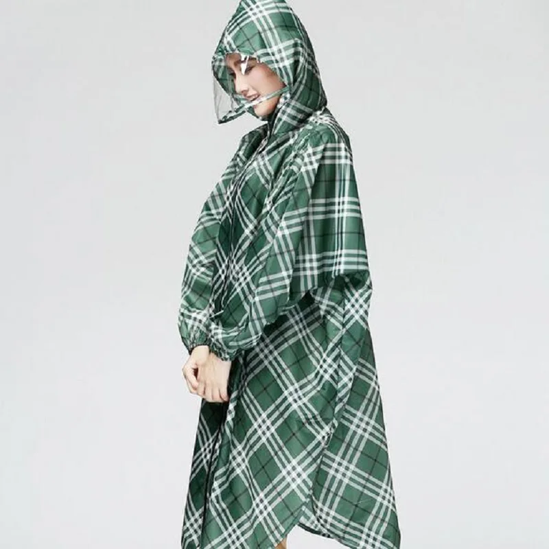 Дождевик женский с капюшоном уличный непромокаемый тканевый плащ для поездок и