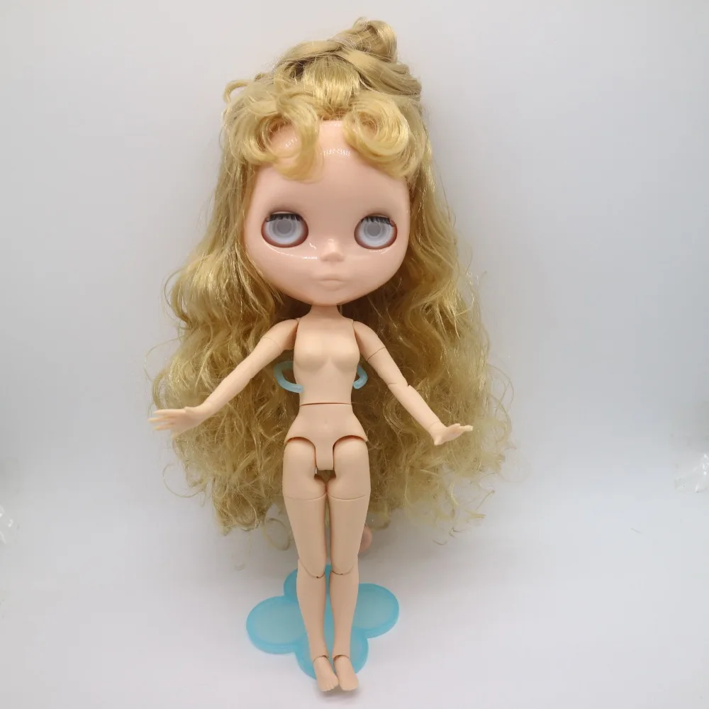 Продвижение Blyth кукла в суставе тела, без глазных фишек