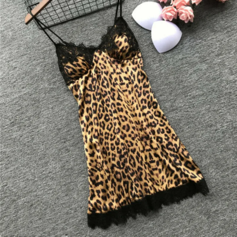 2019 New Women Sexy Nightdress Satin Lace Spliced Leopard Printed V-Neck Backless Summer Loose Sling Hot Sale | Женская одежда