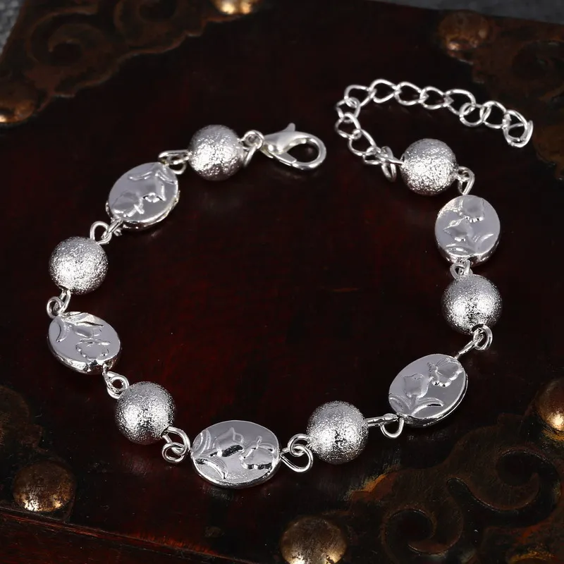 Наружная торговля резные браслеты с подвесками в виде цветов цинковые бусинами