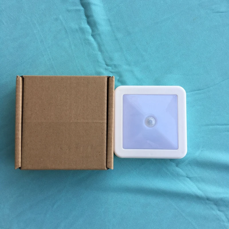 PIR Motion Sensor LED Night light Auto On Off Battery Operated Lamp Wall Light For Hallway Pathway Staircase Bedside | Освещение
