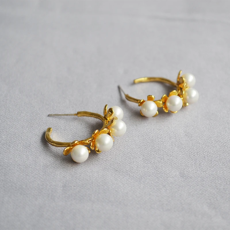 French crowd original gold bloom flowers inlaid Pearl goddess temperament fashion matching earrings | Украшения и аксессуары