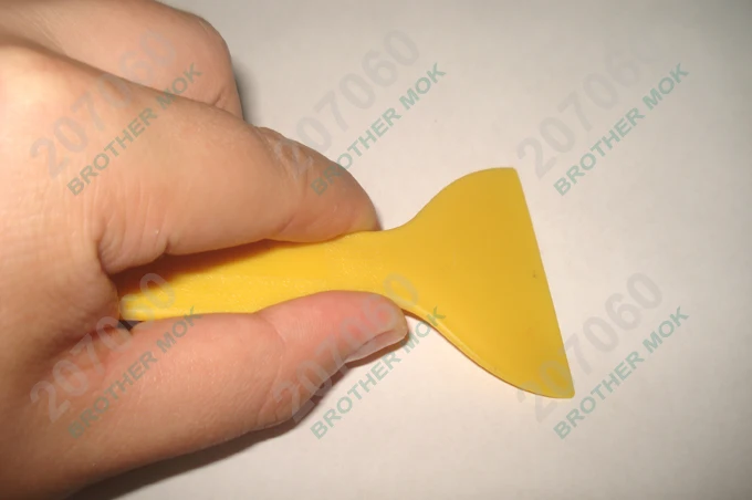 6 см желтое пластиковое лезвие для защиты экрана, защитная пленка, скребок для лезвия, инструменты, скребок для обоев для планшетного ПК 1000 ш...