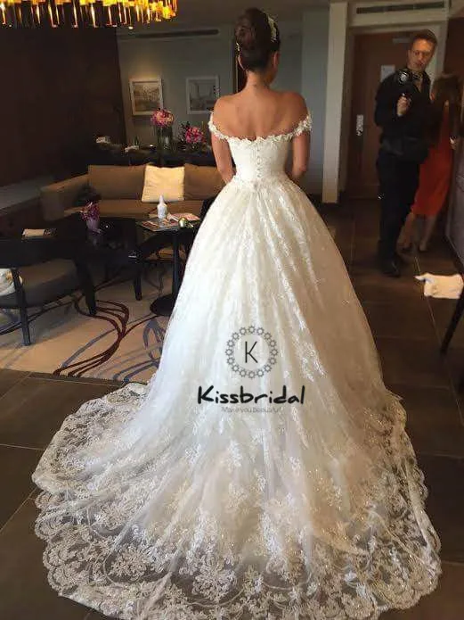 

vestidos de noiva 2018 New Style Ball Gown Wedding Dresses Off-the-Shoulder Sweep train Vintage Lace Bride Dress