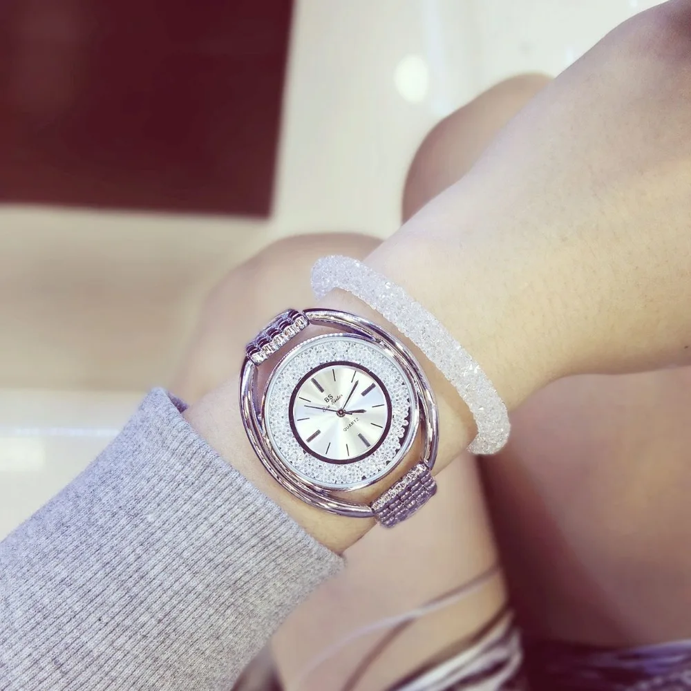 Женские кварцевые часы со стразами повседневные золотистые наручные 2017|watch at|watch