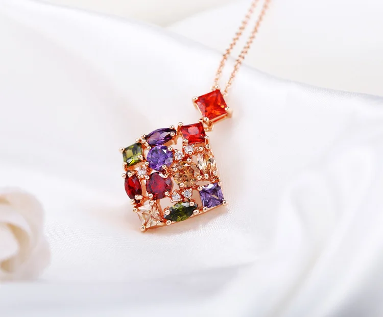 The new European and American high-end temperament AAA grade zircon necklace Monalisa square | Украшения и аксессуары