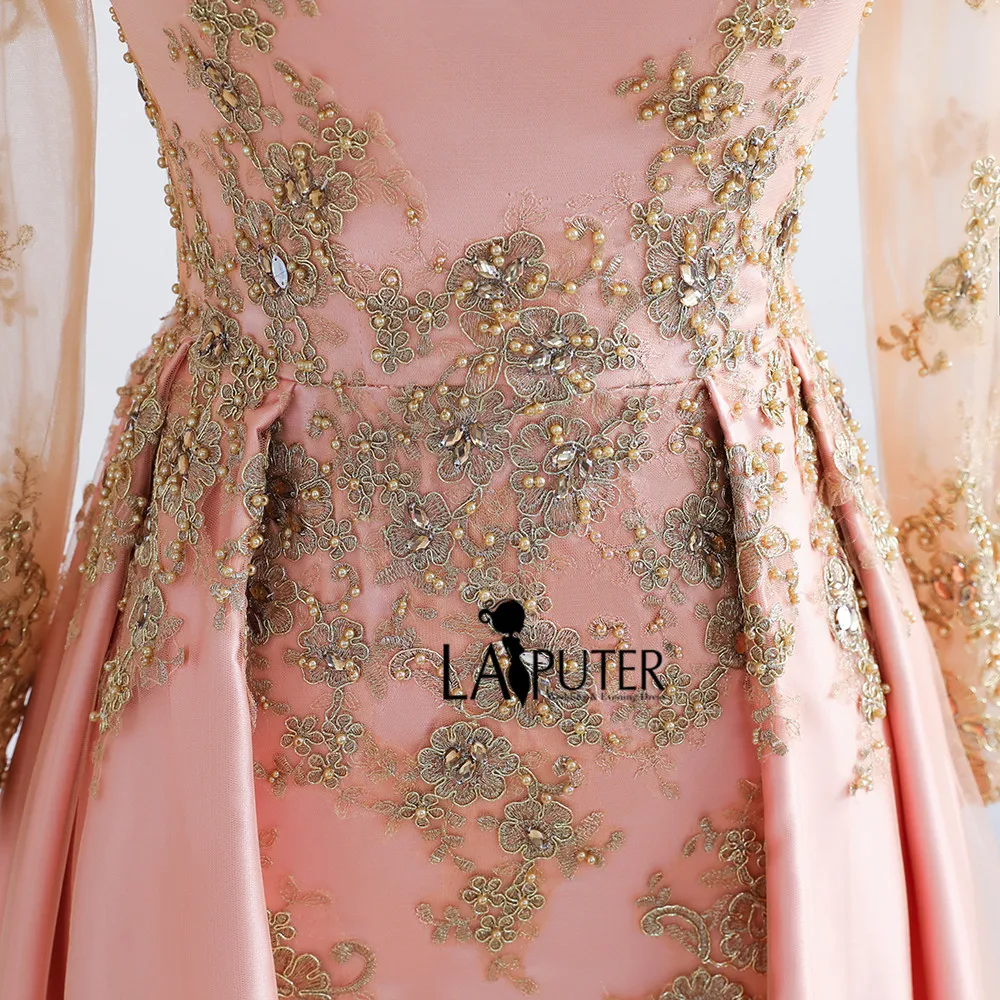 Женское вечернее платье с длинным рукавом и аппликацией из бисера золотистого