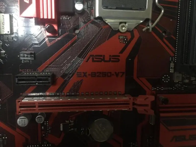Asus EX-B250-V7 Six graphics mining game 1151 pin B250 материнская плата DDR4 используется как новый |