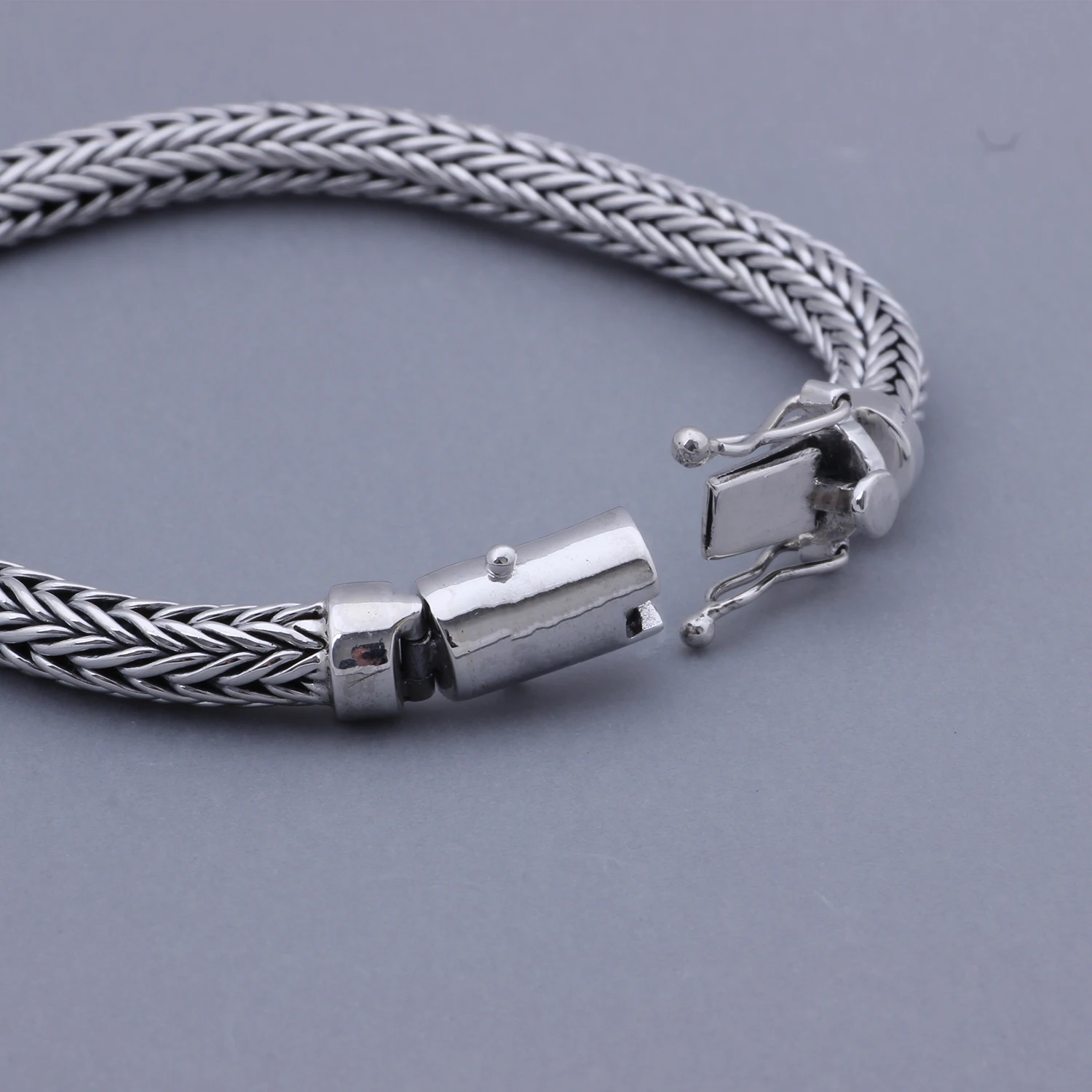 

MetJakt Classic Handmade Real 925 Sterling Silver Unisex Energy Bracelet Link Friendship Bracelets Fine Jewelry 19cm