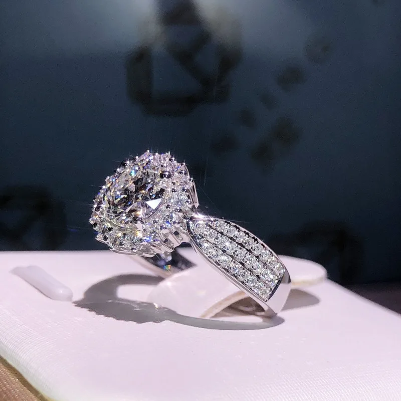 18K 750Au Золотое кольцо с муассанитом и бриллиантом D Цвет VVS с национальным сертификатом MO-H100102