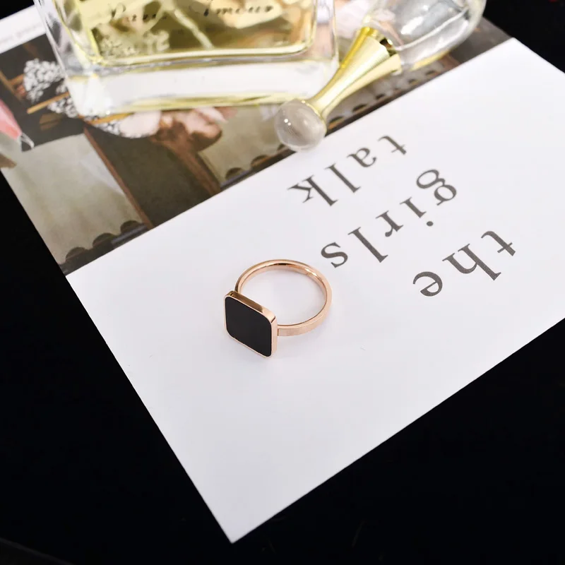 Женское кольцо YUN RUO черное квадратное из титановой стали в подарок на день