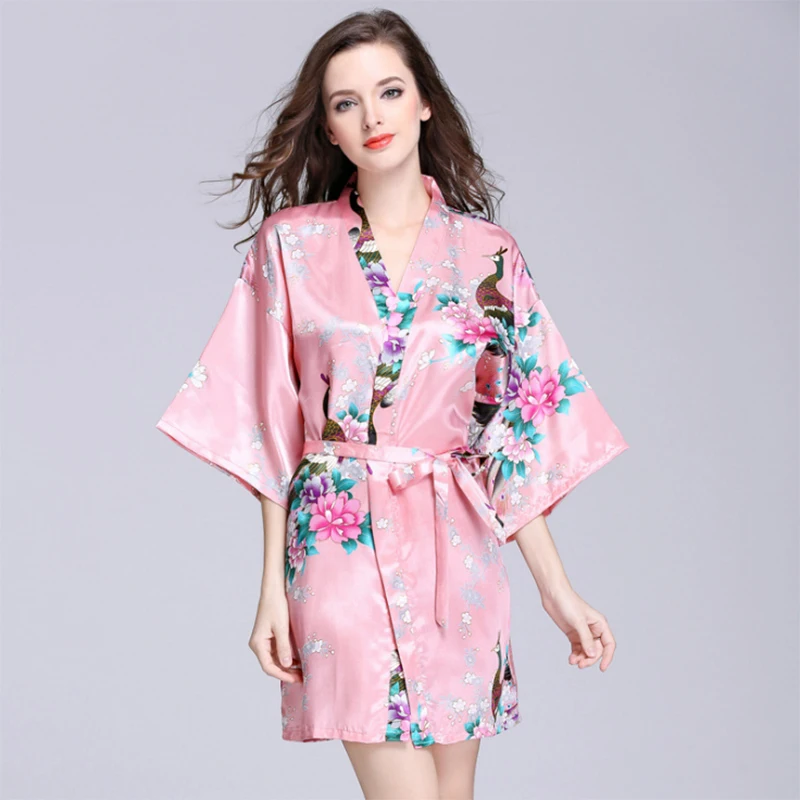 Халат-кимоно Женский Шелковый атласный с принтом Павлин батальных размеров |