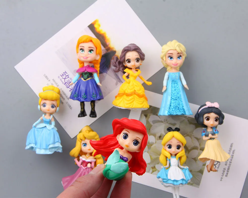 Frozen Fridge Magnets 3d People Souvenir Mermaid Snow White Princess Aisha PVC Magnetic Sticker Kids Fridge sticker Decora