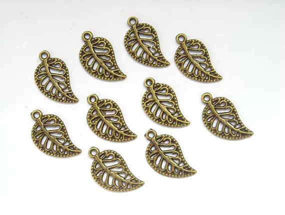 

40 шт. антикварных тибетская бронзовая Тон Подвески в форме листьев 19X10mm