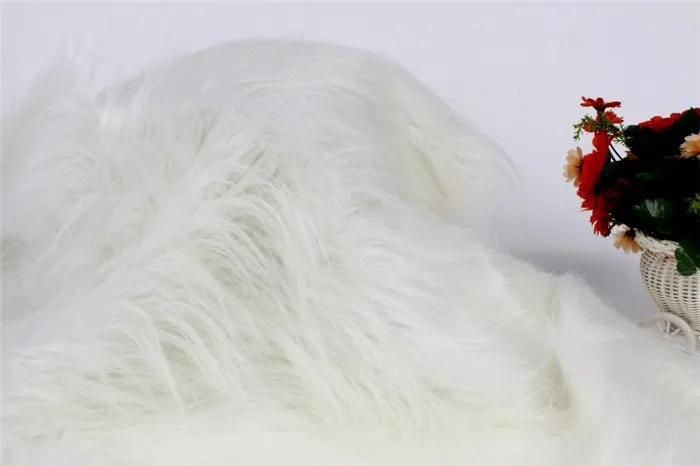 white Luxury Long Hair Faux Fur Fabric Plush Toy Fabric 50x150cm - Цвет: white